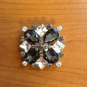 New Ladies Brooch (discounted shipping)